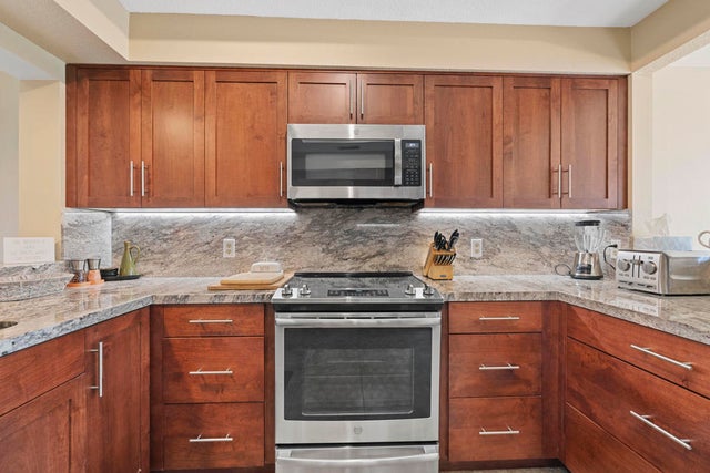 752 Vista Lago Drive N, Palm Desert