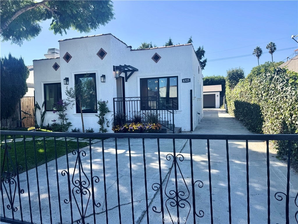 Photo of Listing #SB26000670