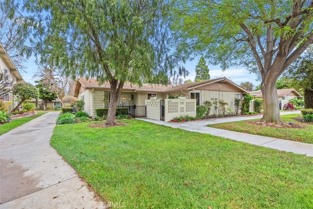 Photo of Listing #OC26000643