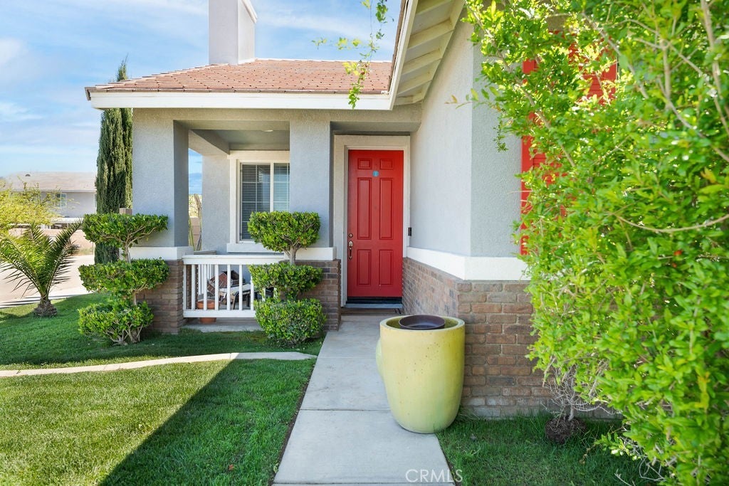 Photo of Listing #SR25281493