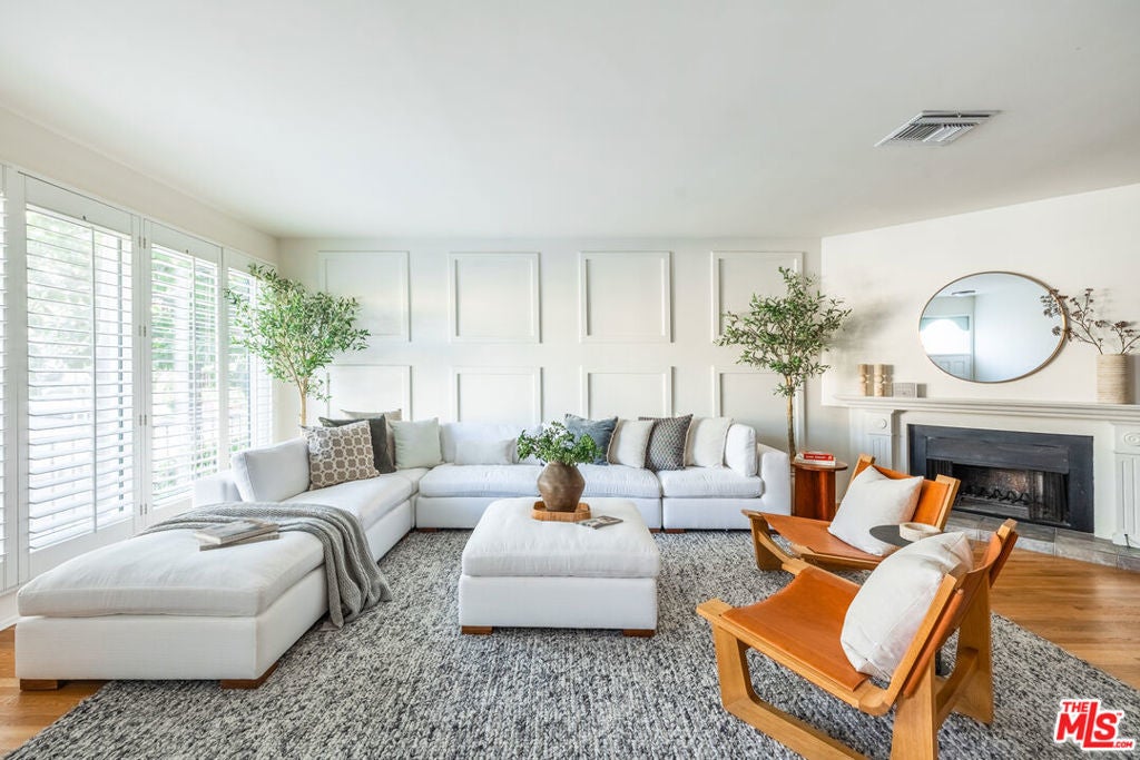 Photo of Listing #26632131