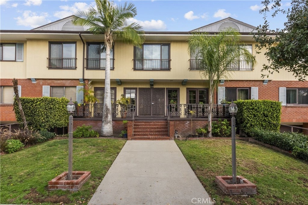 Photo of Listing #SR25281745