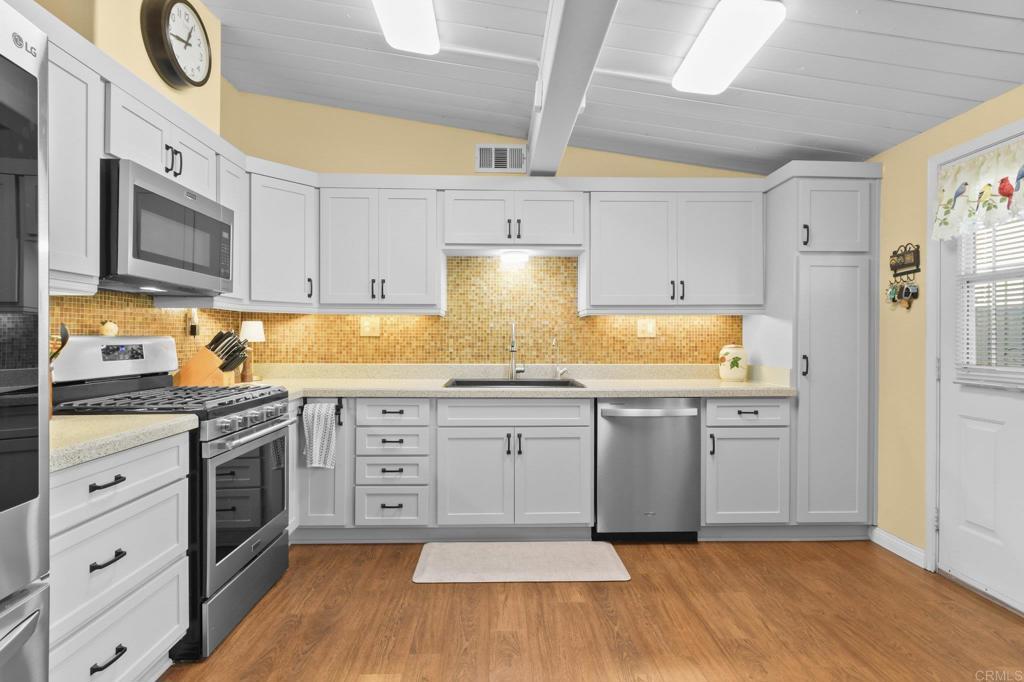 Photo of Listing #PTP2600081