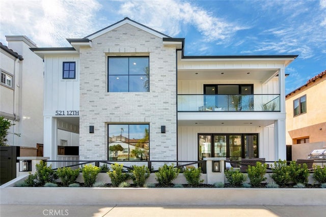 521 12th, Huntington Beach