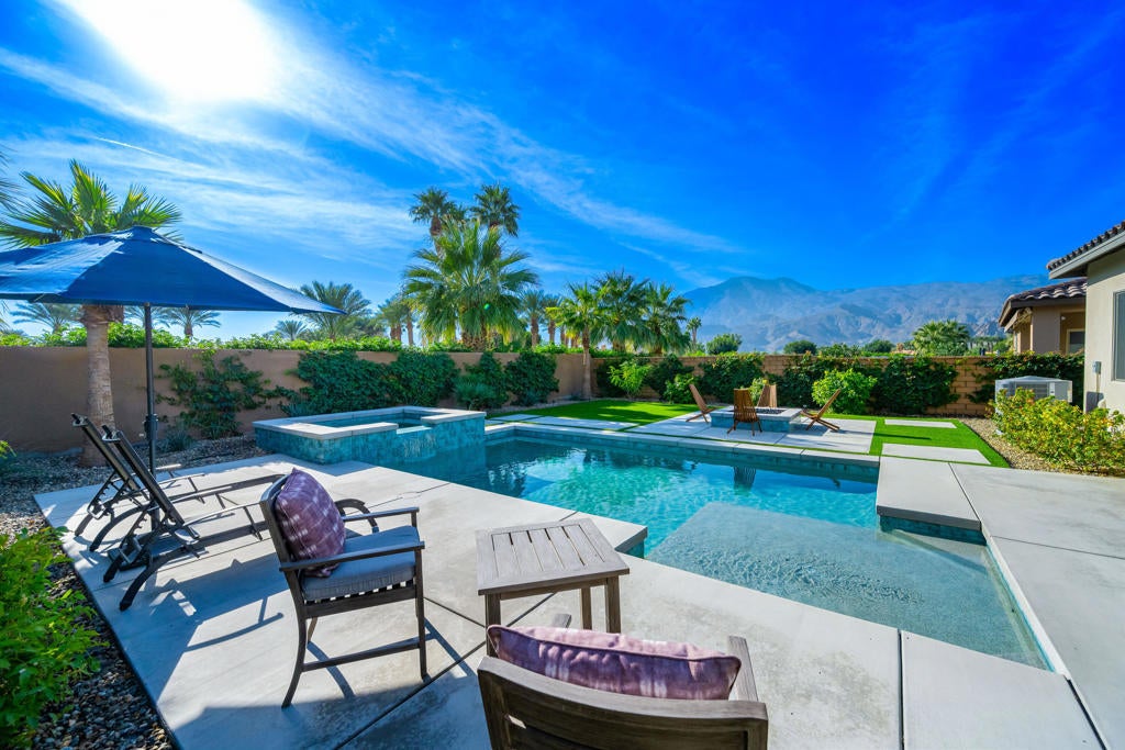 80409 Platinum Way, La Quinta