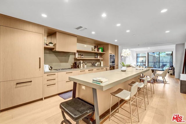 10777 Wilshire Boulevard # 209, Los Angeles