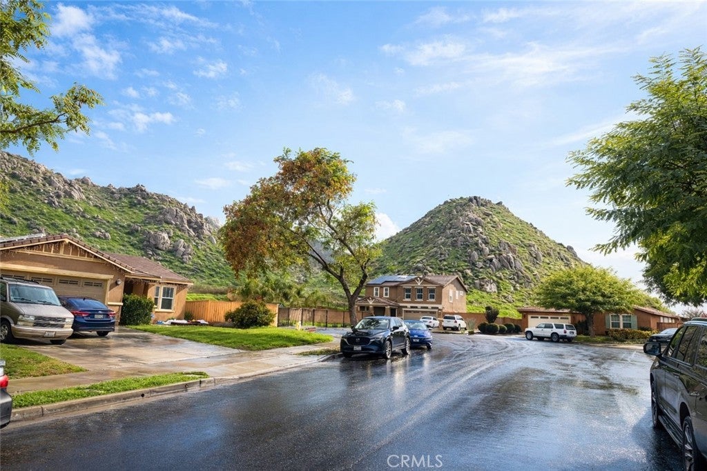 Photo of Listing #IV26001689