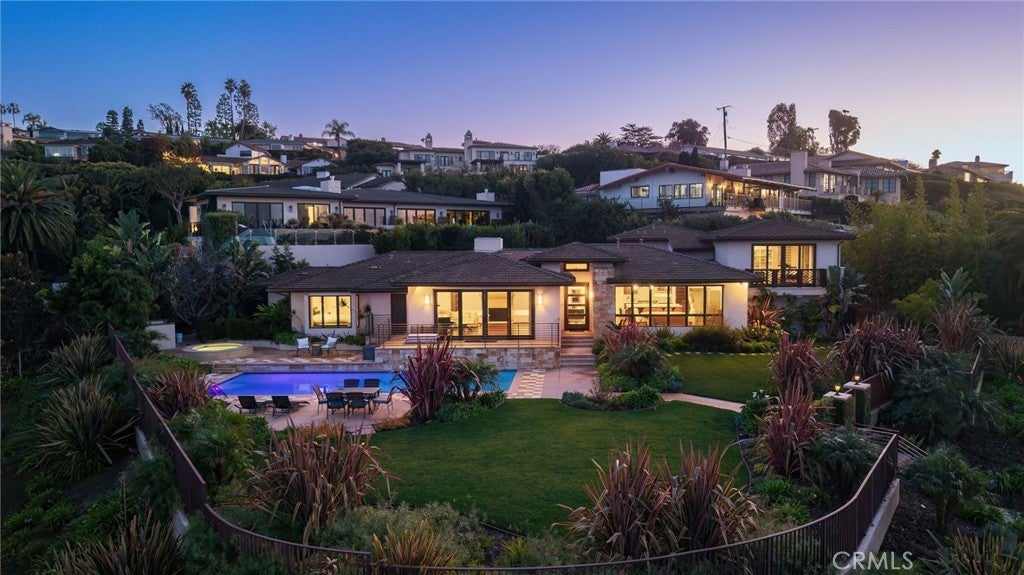 Photo of Listing #SB25281295