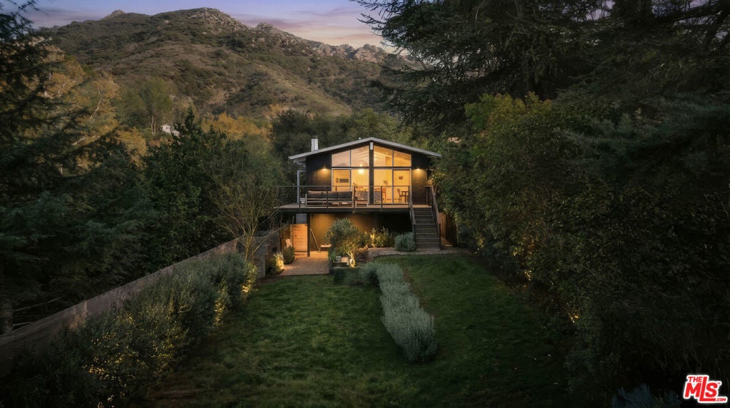 Photo of Listing #26632749