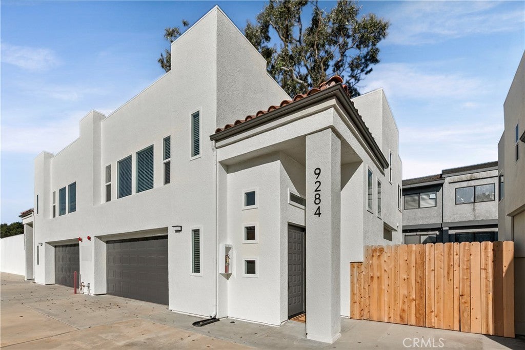 9284 El Bordo, Atascadero