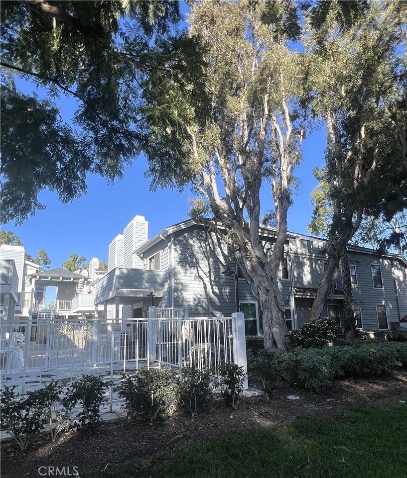 Photo of Listing #OC25281904