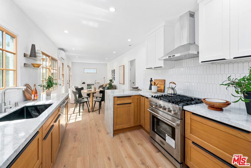 Photo of Listing #26632331