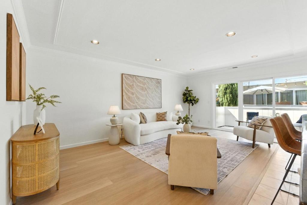 Photo of Listing #ML82030274