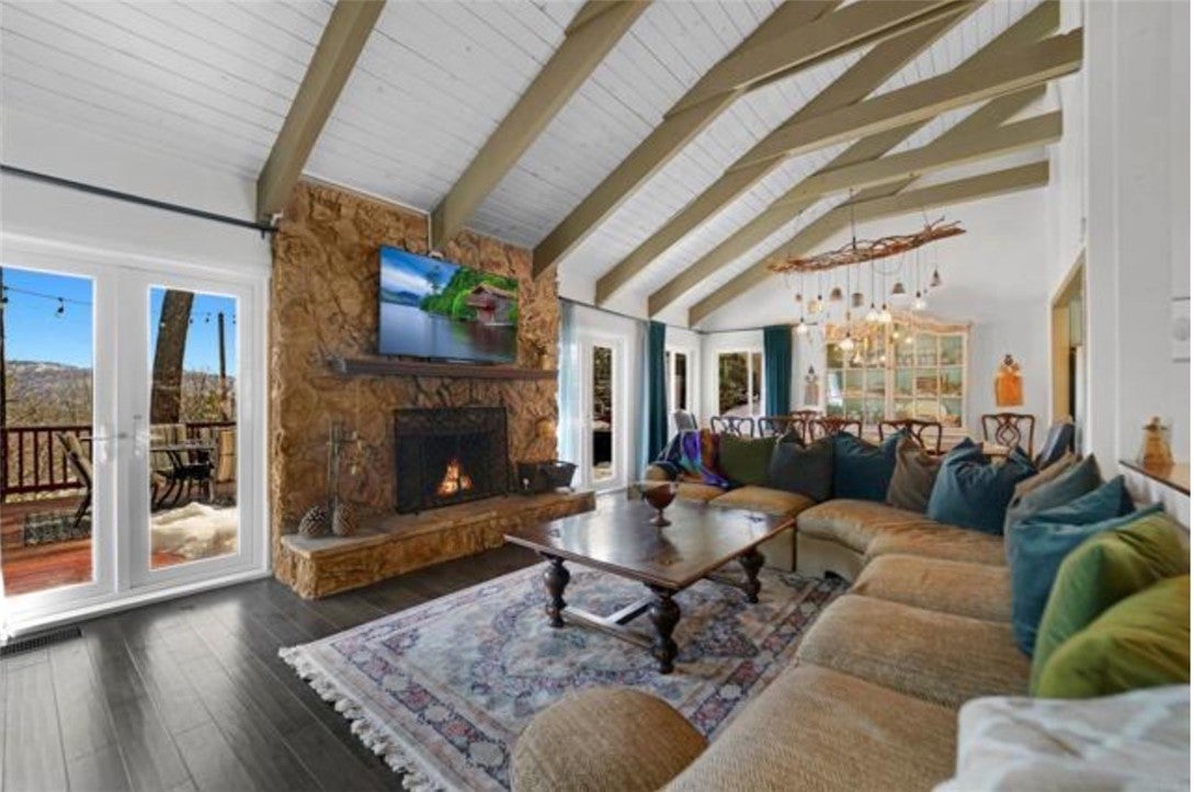 Photo of Listing #IG26001721