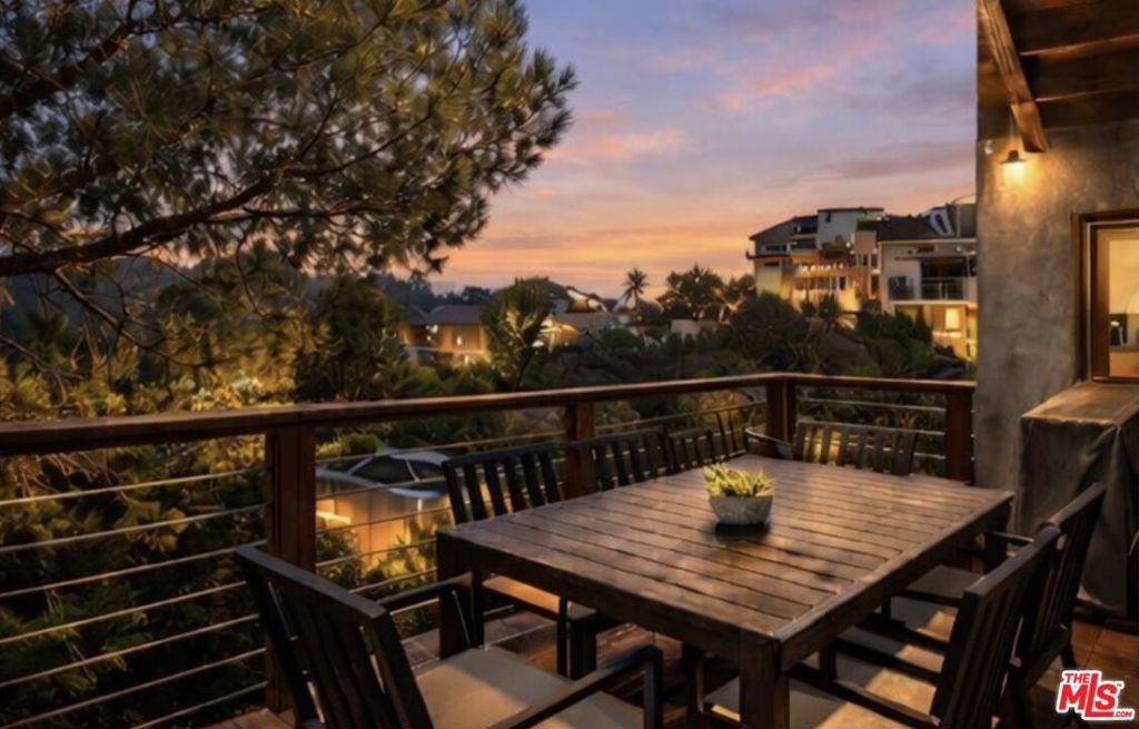 Photo of Listing #26632449