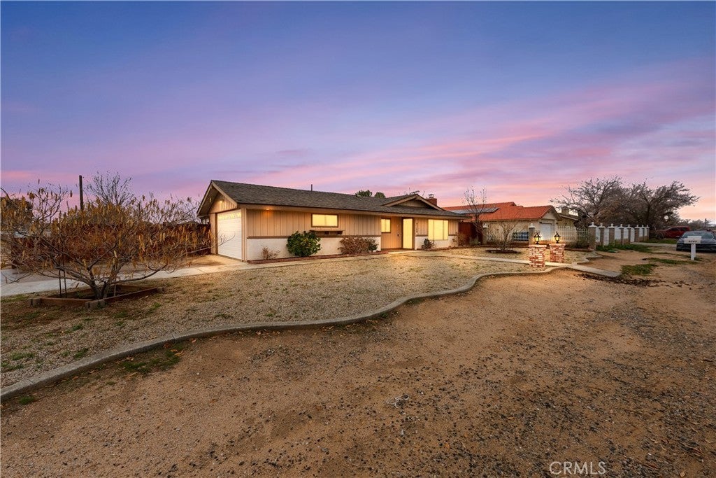 Photo of Listing #SR25282272