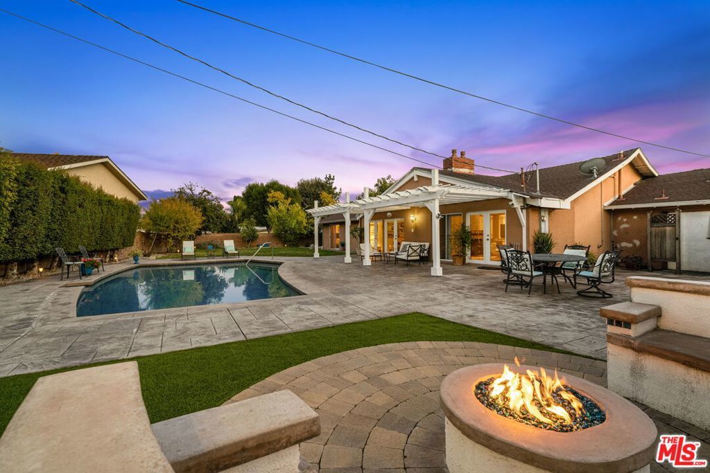 Photo of Listing #26633155