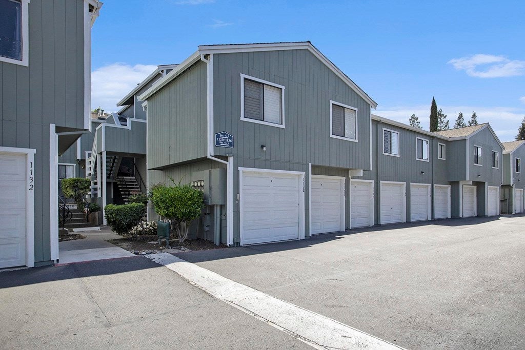 Photo of Listing #41120078