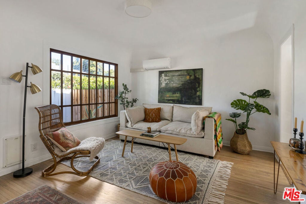 Photo of Listing #26632539