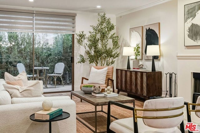 1250 S Beverly Glen Boulevard # 107, Los Angeles