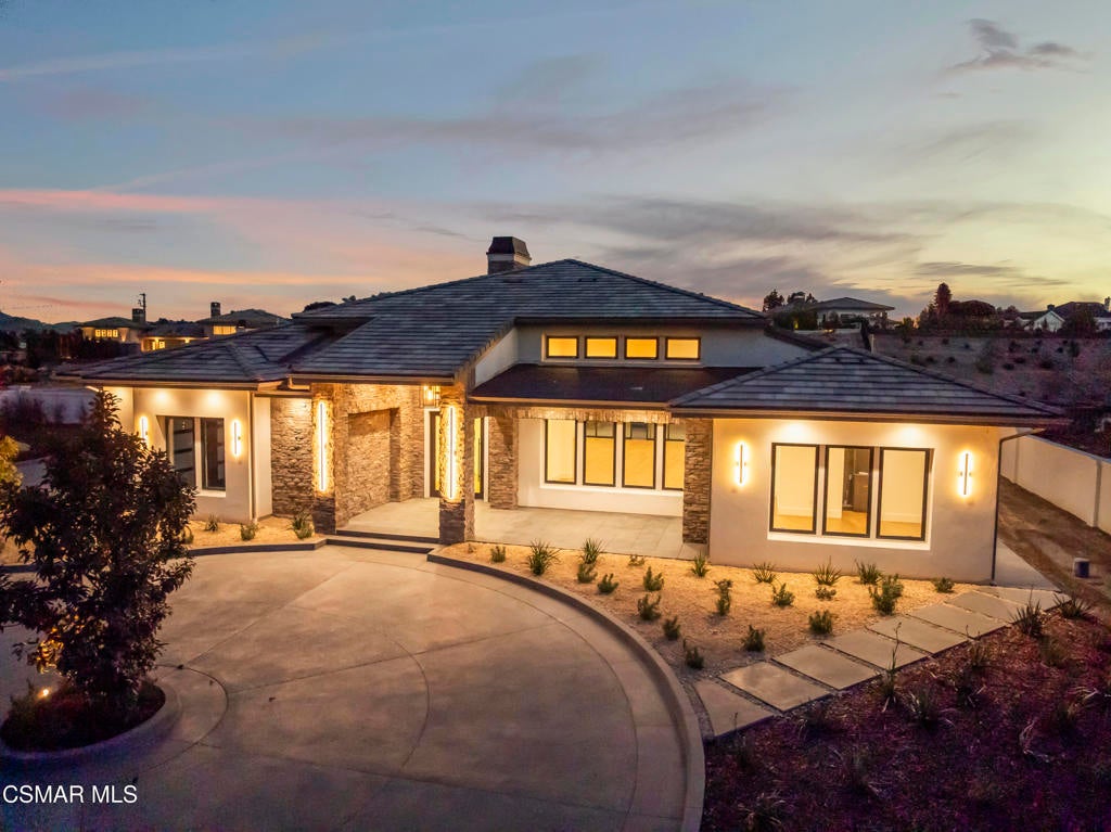 Photo of Listing #226000055