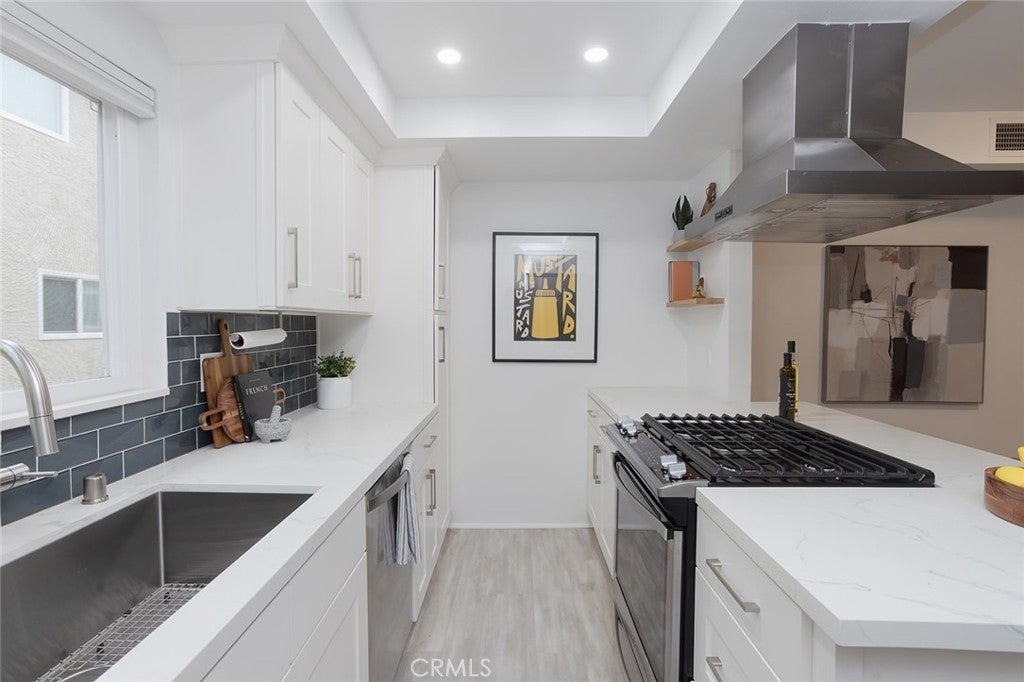 Photo of Listing #SB26001821