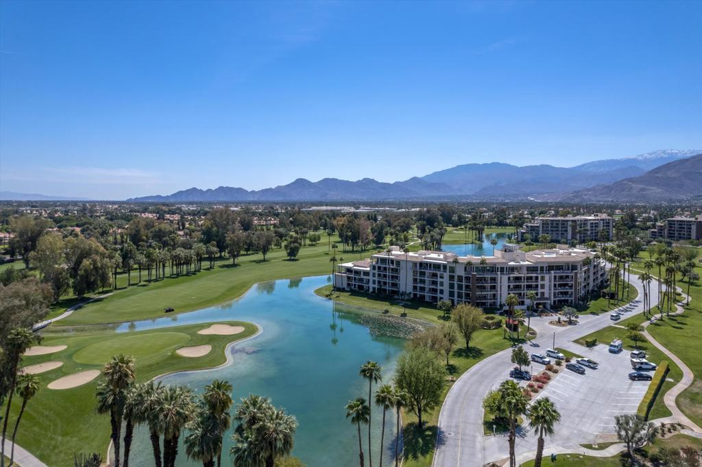 910 Island # 408, Rancho Mirage