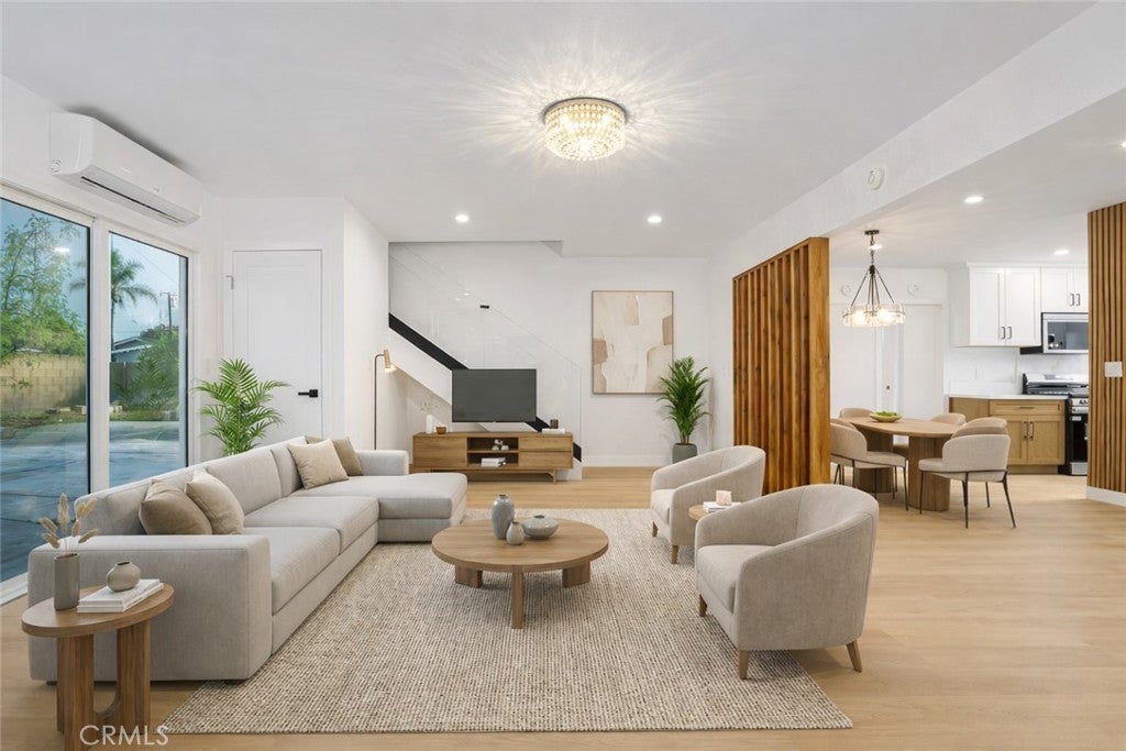 Photo of Listing #TR25279258