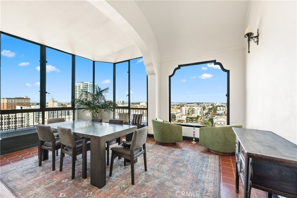 Photo of Listing #PW26002562