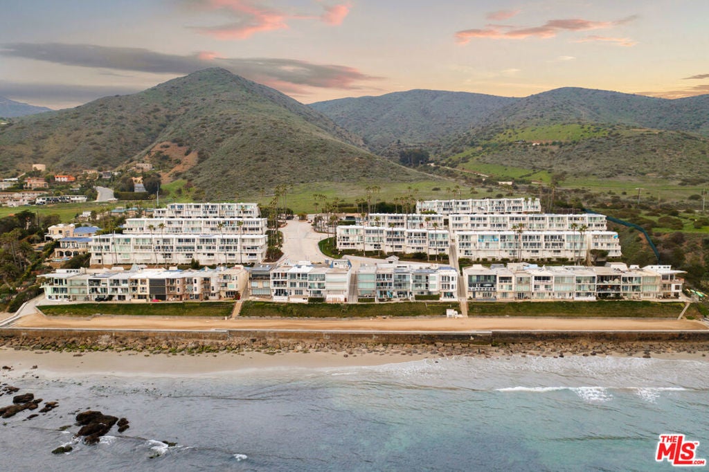 Photo of Listing #26634201