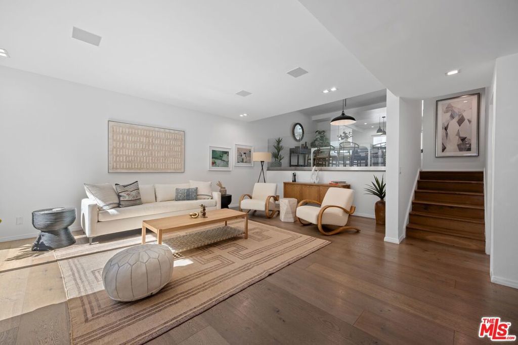 Photo of Listing #26633633