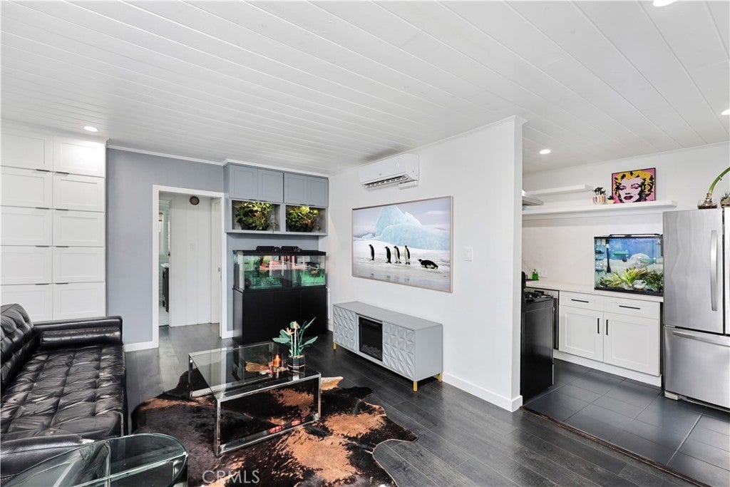 Photo of Listing #DW26003321