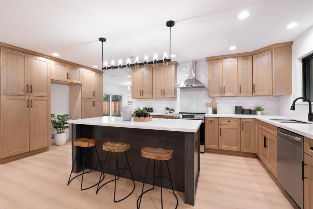 Photo of Listing #ML82030185