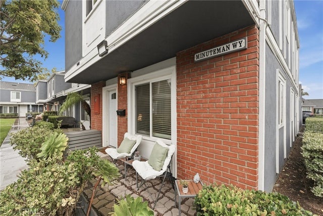 2408 Minuteman Way, Costa Mesa