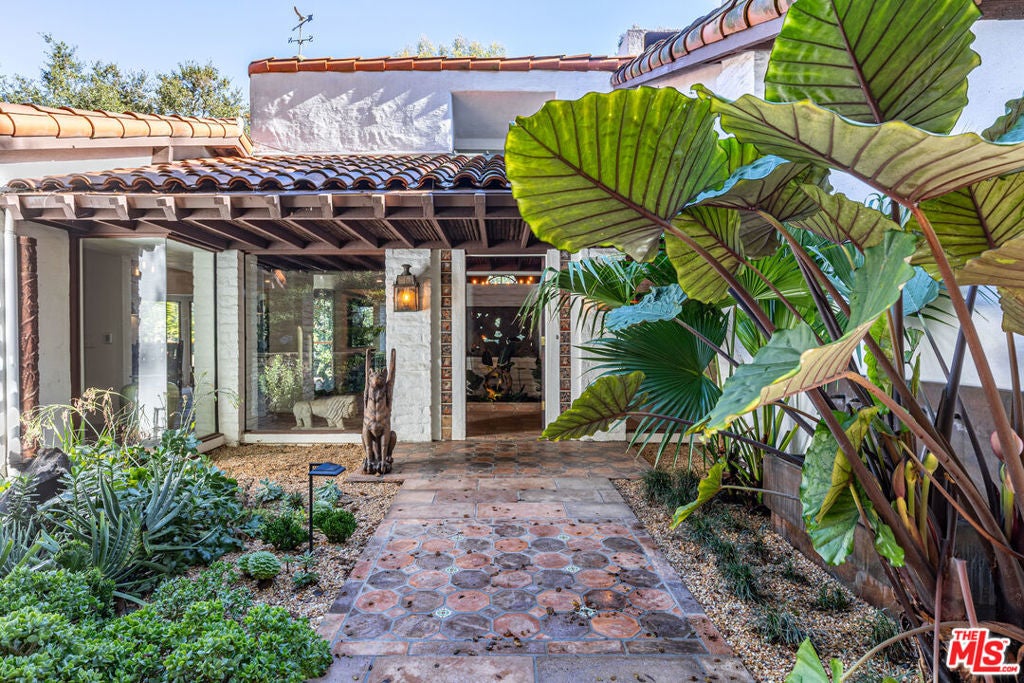 Photo of Listing #26632287