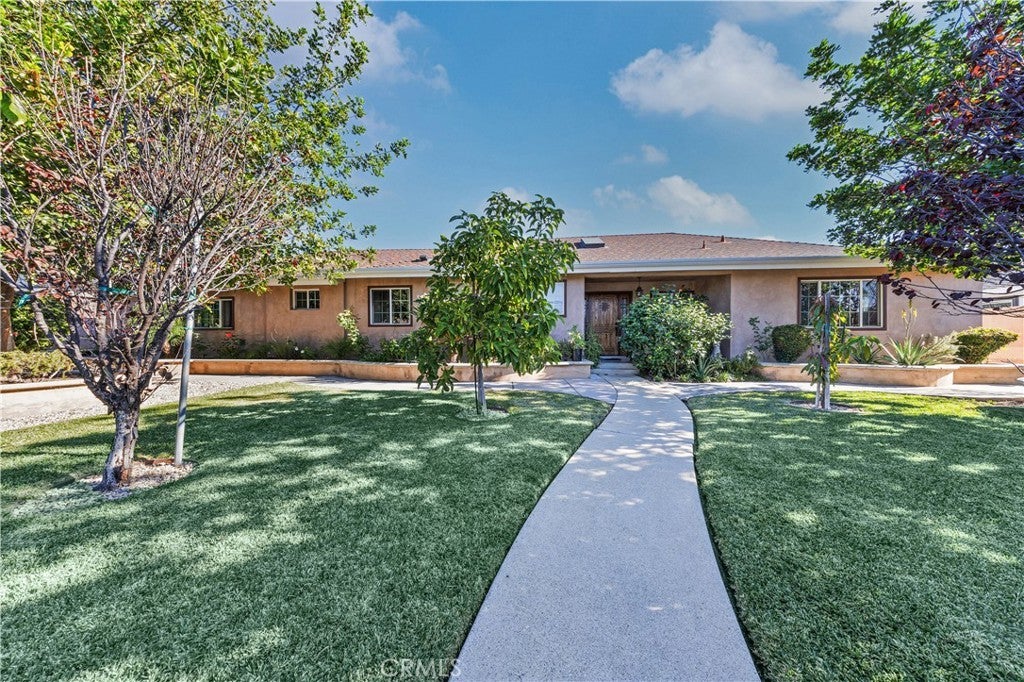 Photo of Listing #SR26003302