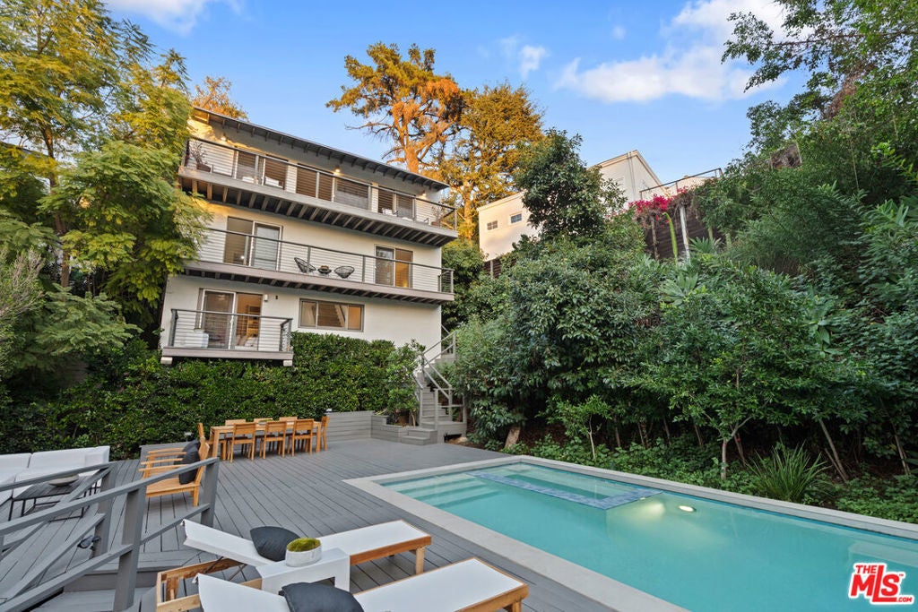 Photo of Listing #25629021