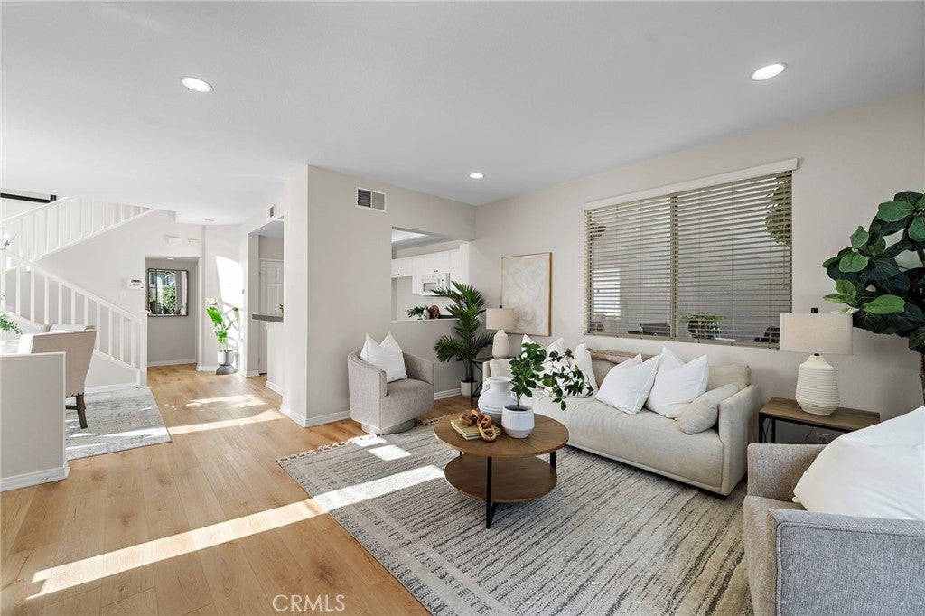 Photo of Listing #PW26002487