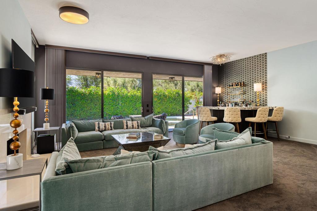 Photo of Listing #219140908DA