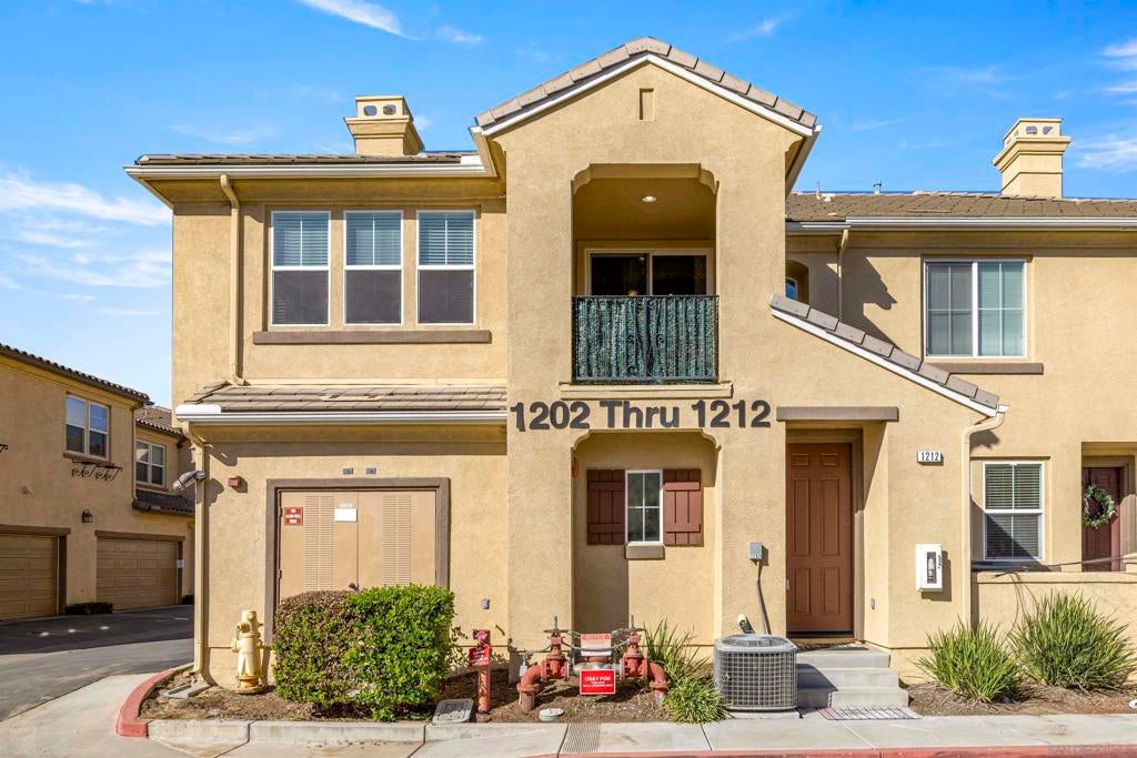 1800 Lakeshore 1212, Lake Elsinore