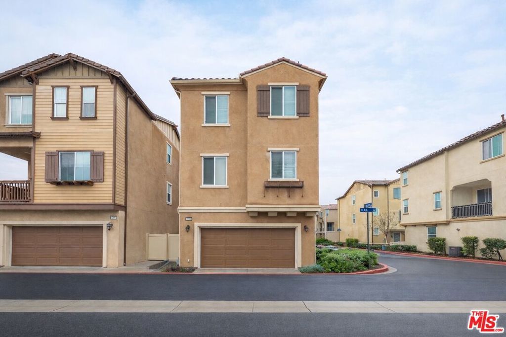 Photo of Listing #25630071