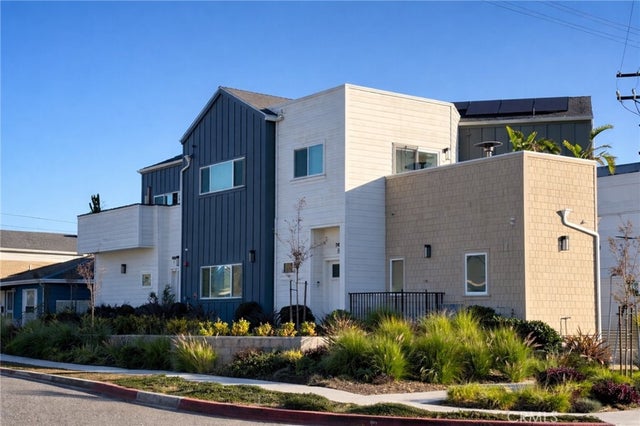 2800 Grant Ave B, Redondo Beach.