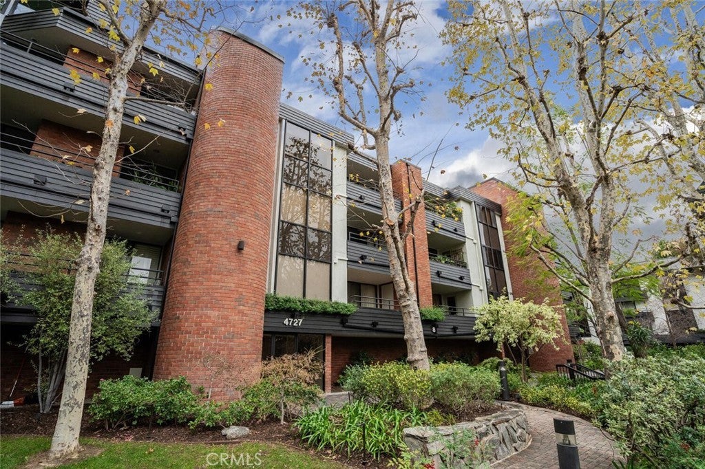 Photo of Listing #SR26003425