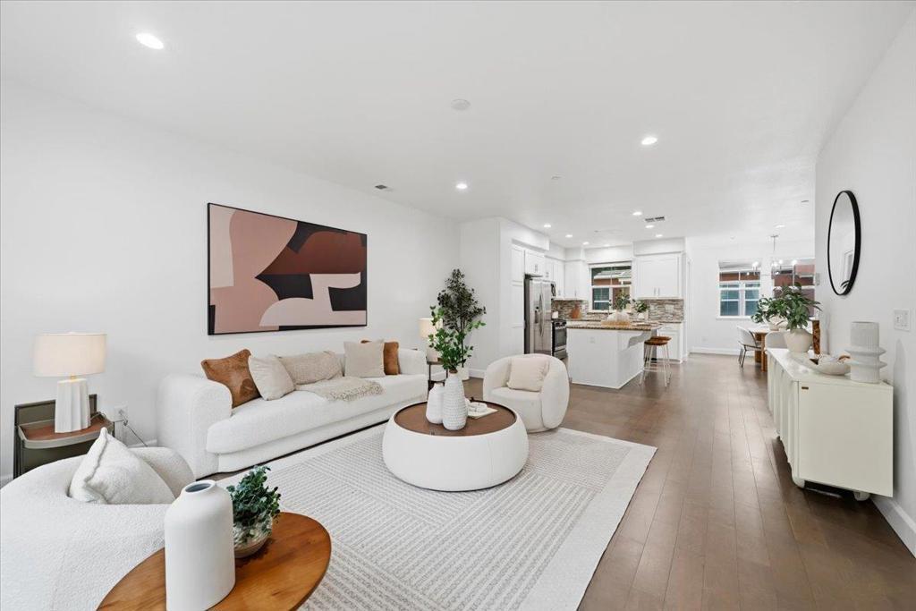 38940 Spicebush Place, Newark