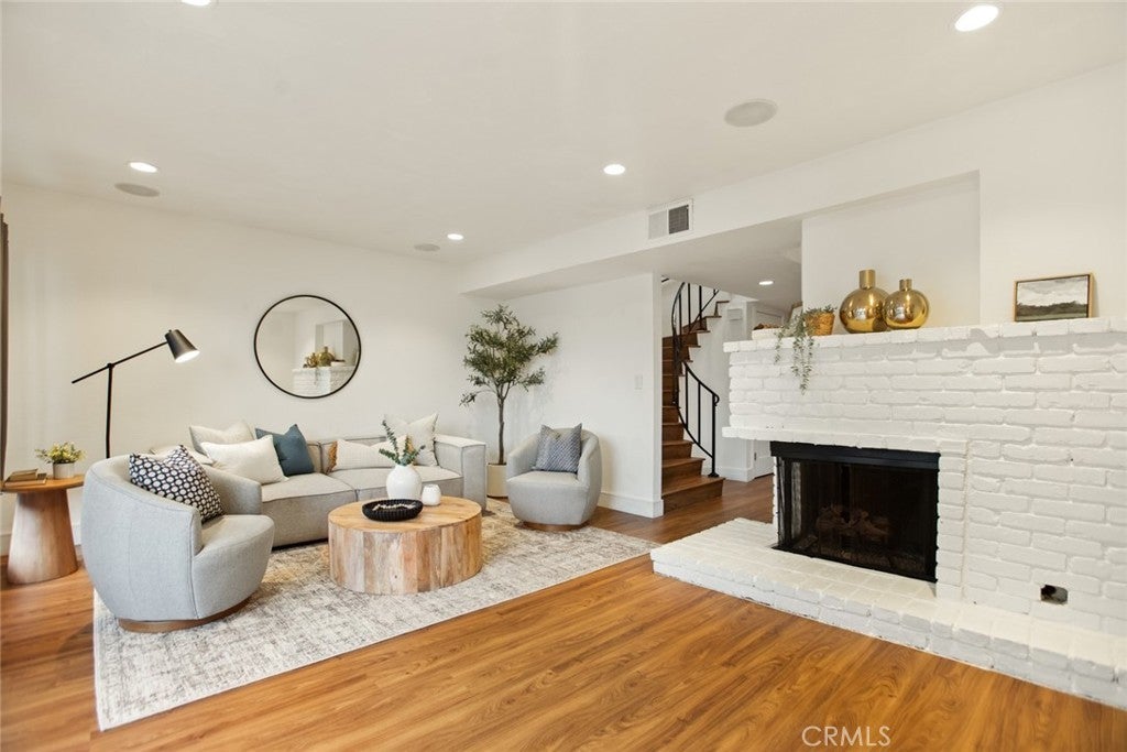 Photo of Listing #SR26001502