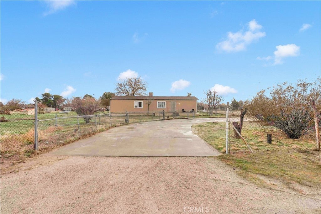 Photo of Listing #SR26000577