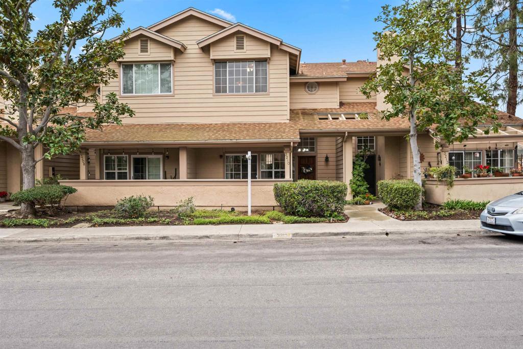 Photo of Listing #PTP2600210