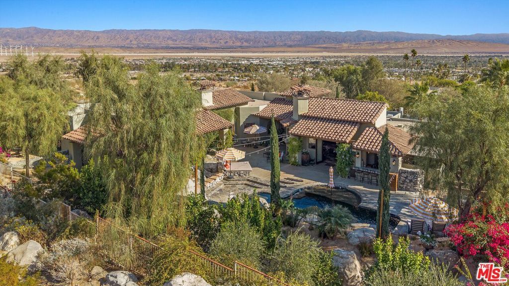 Photo of Listing #25630551