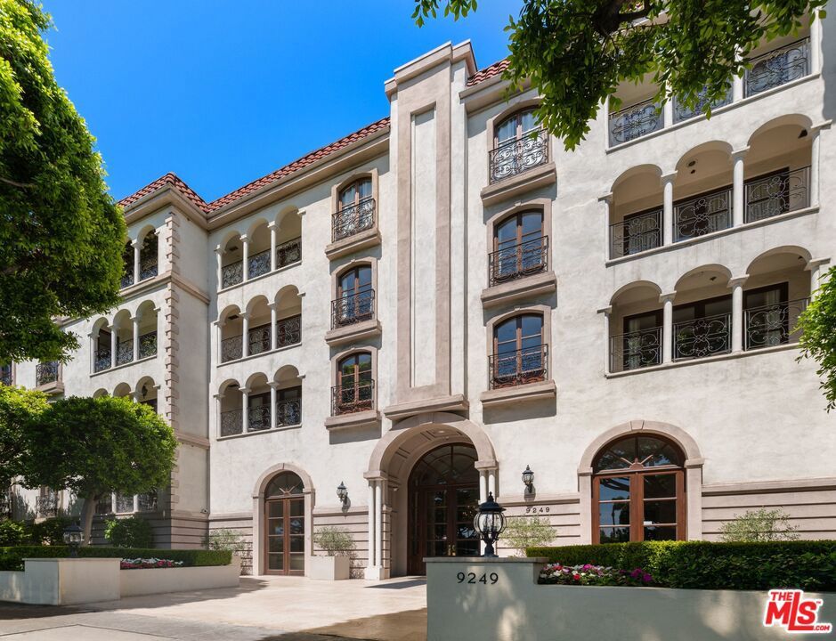 Photo of Listing #26633767