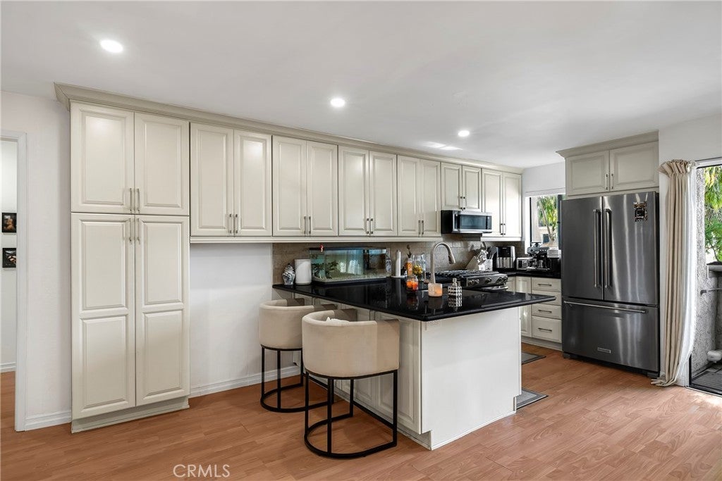 Photo of Listing #SR26002317